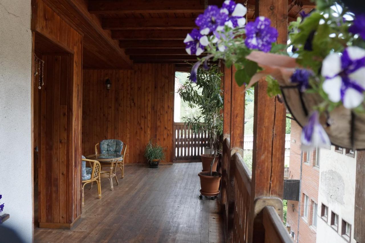 Home With The Veranda Велико-Тырново Экстерьер фото